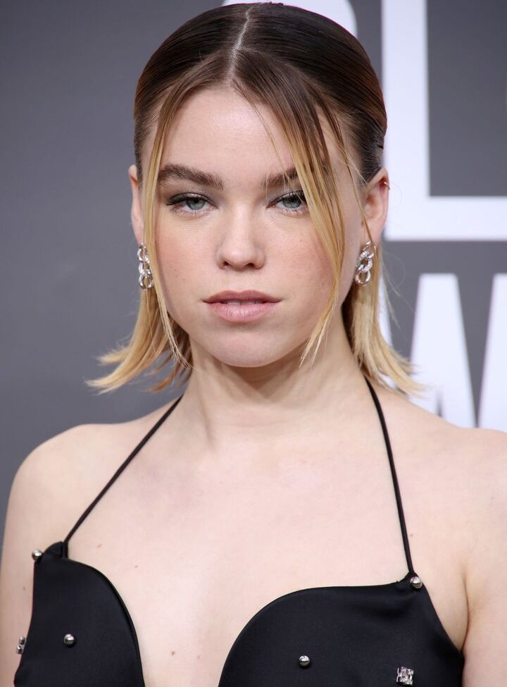 Milly Alcock nackt #108808919