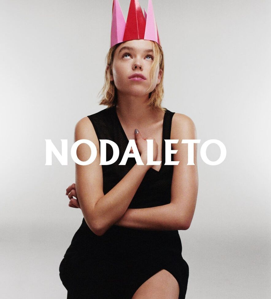 Milly Alcock nackt #108808935