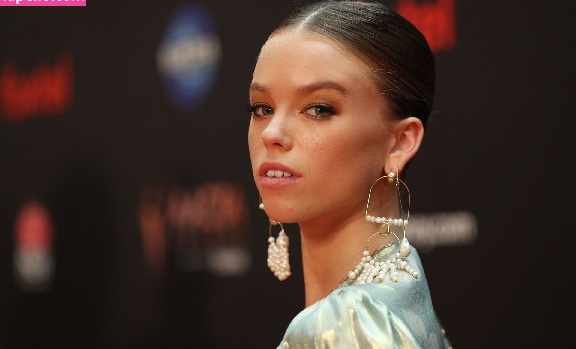 Milly Alcock nackt #108808957