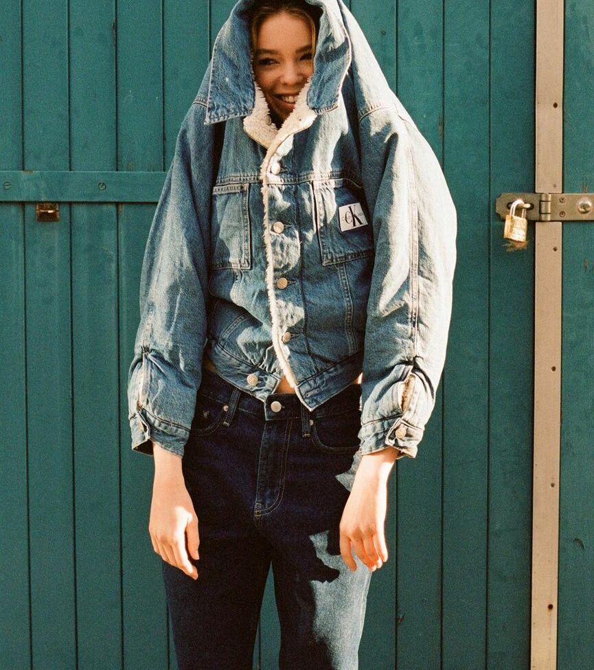 Milly Alcock nackt #108808977