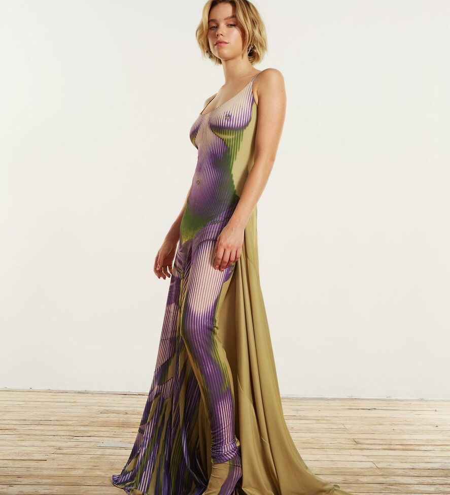 Milly Alcock nackt #108809050