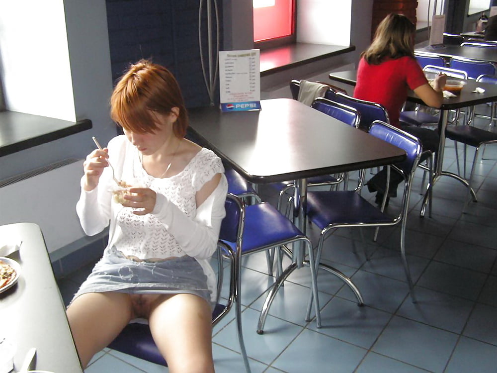 was man im cafe so alles sieht #106344991