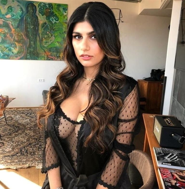 Mia khalifa
 #90529222