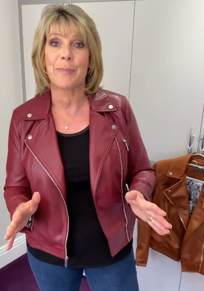 Ruth langsford
 #104524931