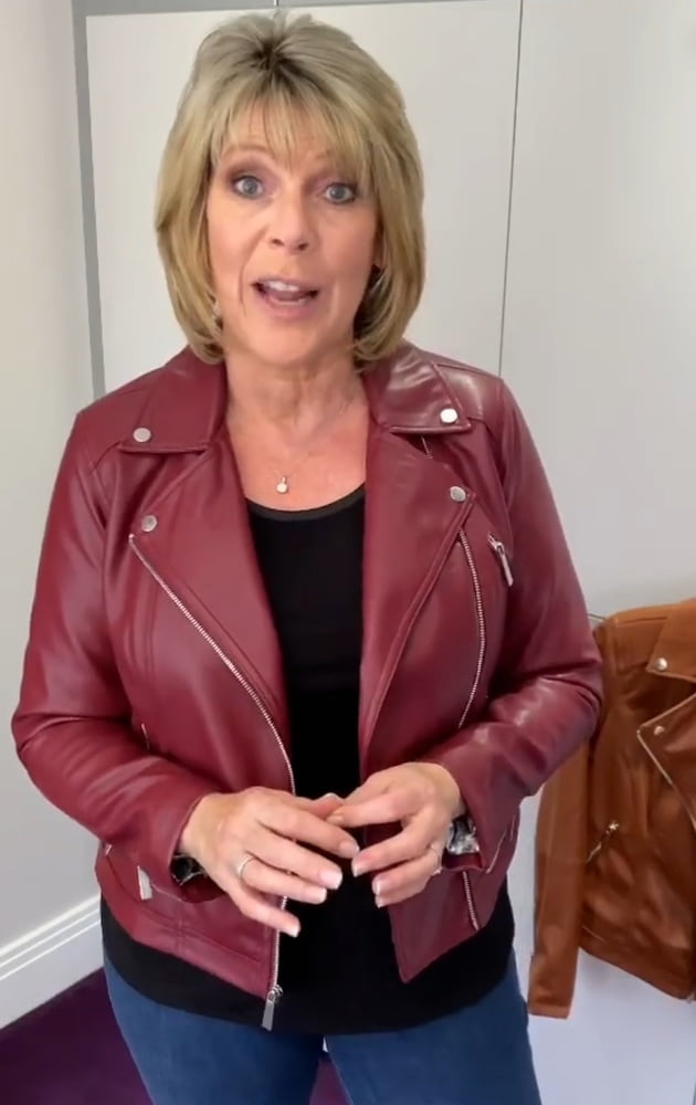 Ruth langsford
 #104524937