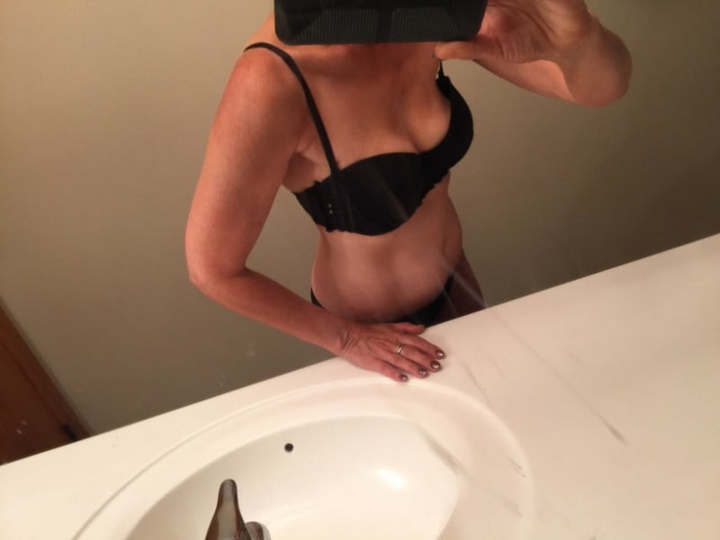 Mi colección de selfies - milfs 2
 #99411138