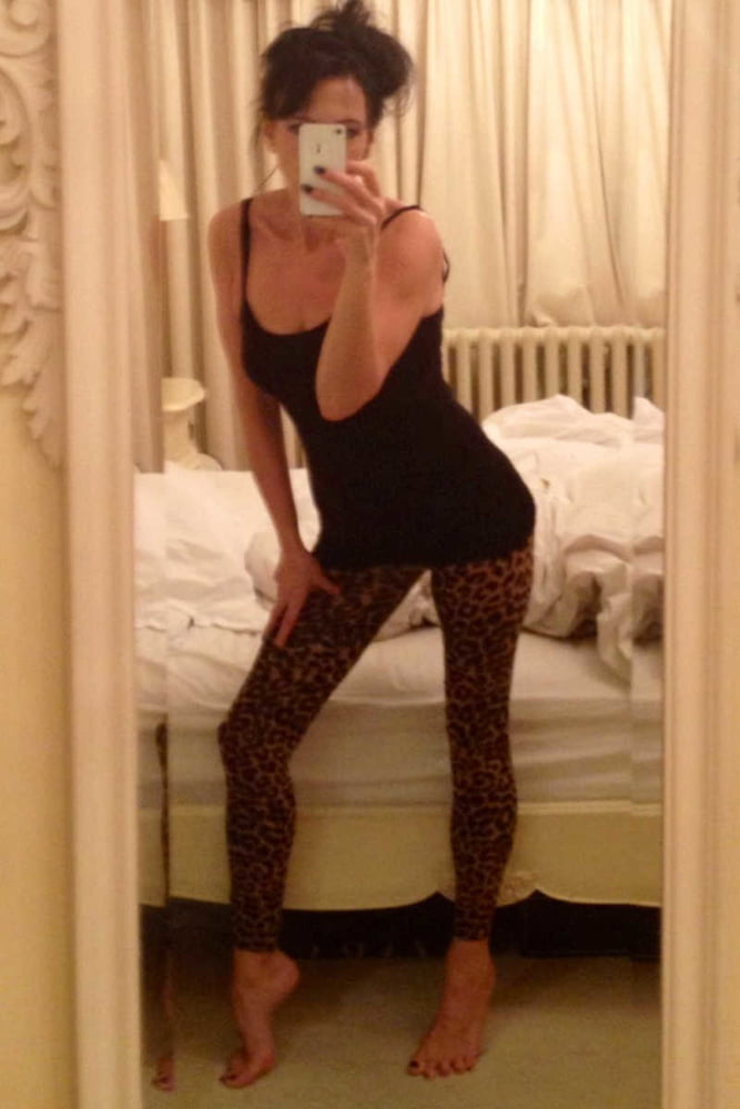 Mi colección de selfies - milfs 2
 #99411149