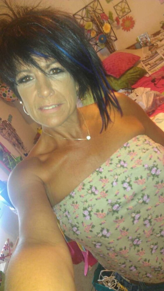 Mi colección de selfies - milfs 2
 #99411295