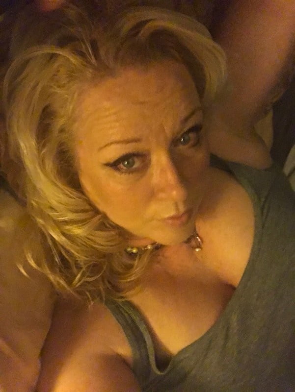 Mi colección de selfies - milfs 2
 #99411364