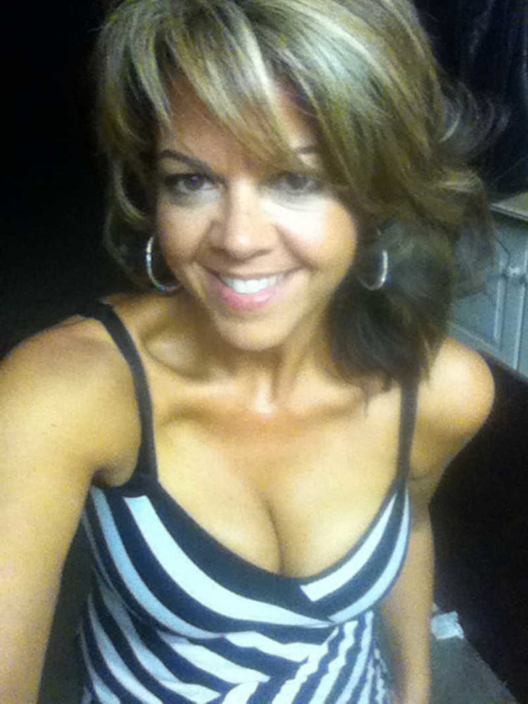 Mi colección de selfies - milfs 2
 #99411429