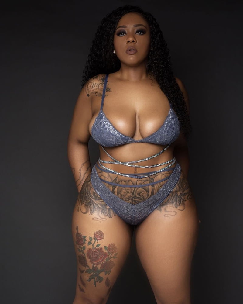 Instagram models in pose V #87790403