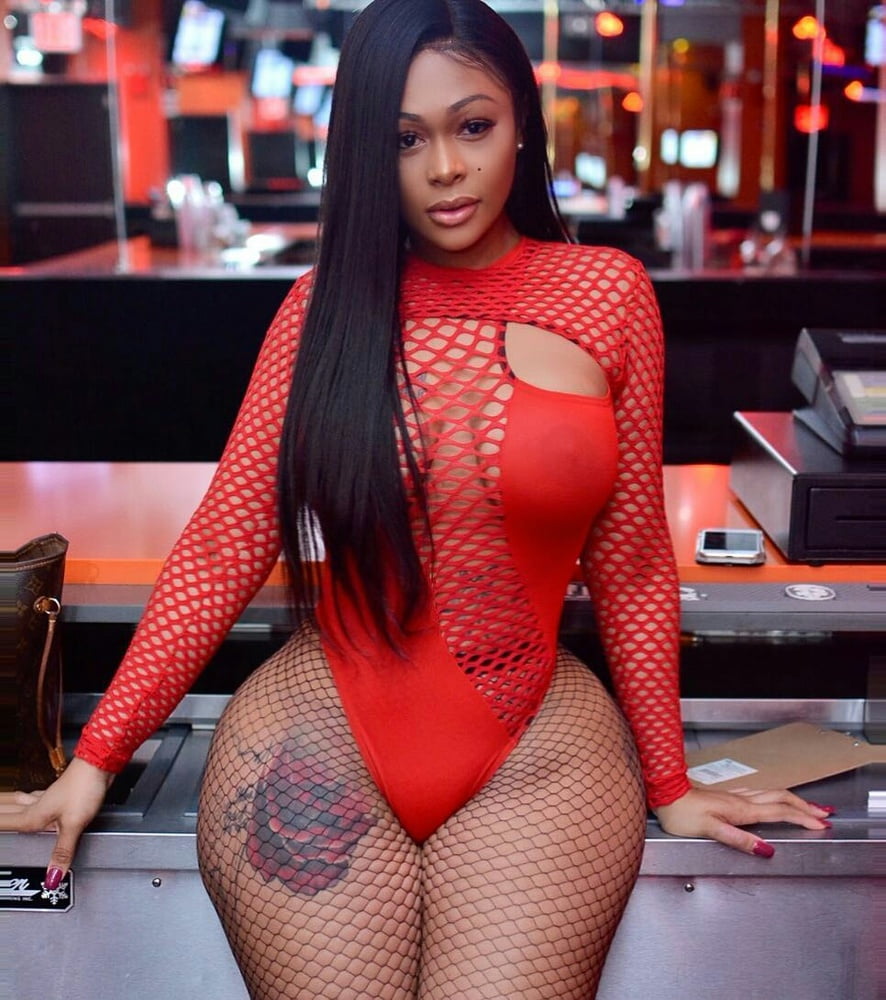 Instagram models in pose V #87790458