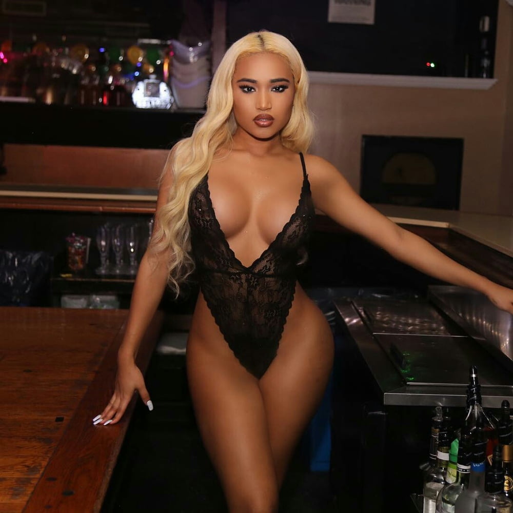 Instagram models in pose V #87790621