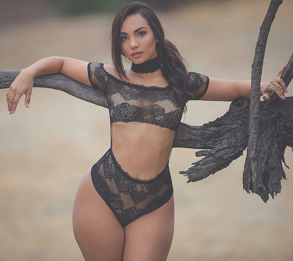 Instagram models in pose V #87790878