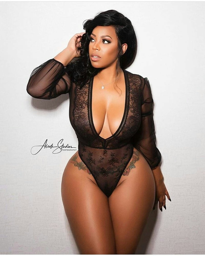Instagram models in pose V #87791105