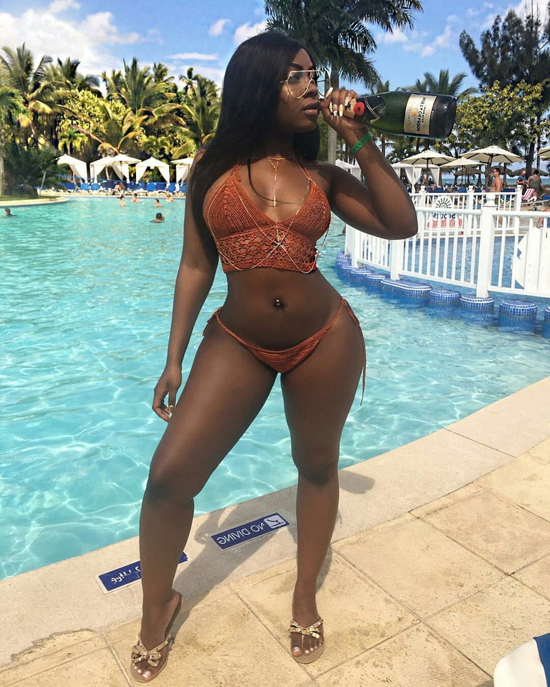 Instagram models in pose V #87791142