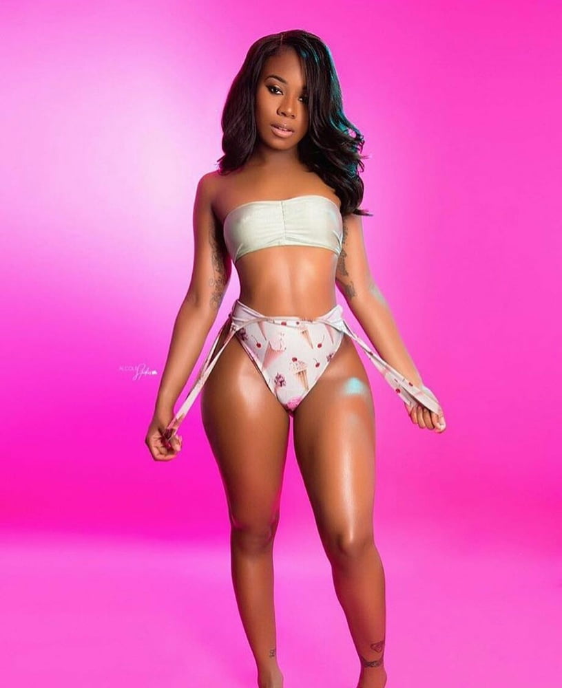 Instagram models in pose V #87791298