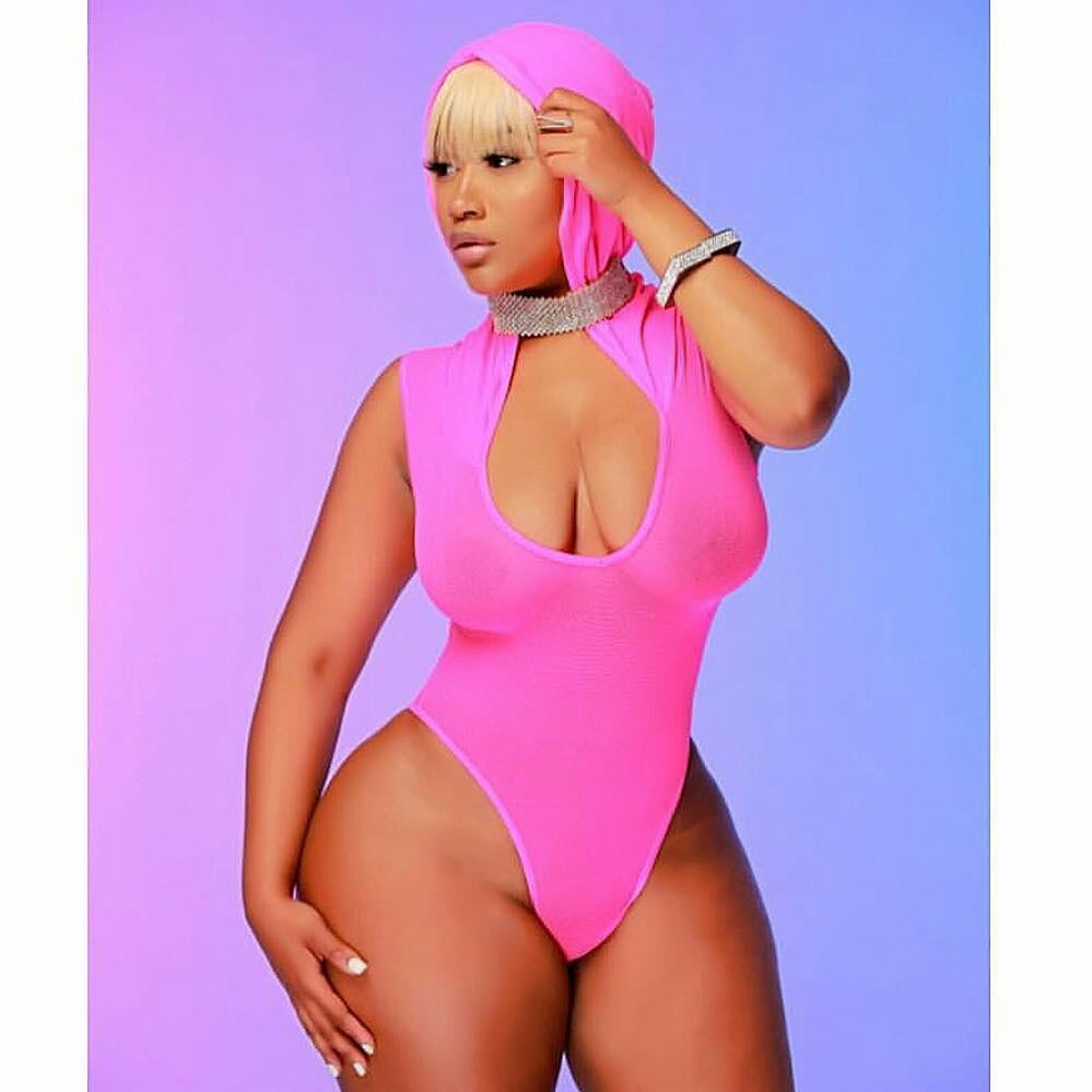 Instagram models in pose V #87791503
