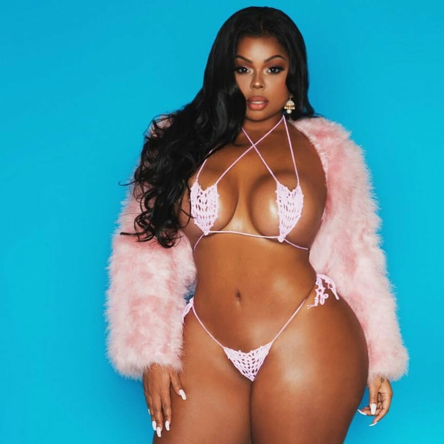 Instagram models in pose V #87791627