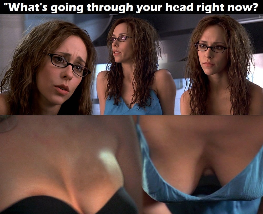 Jennifer Love Hewitt Captions #101795405