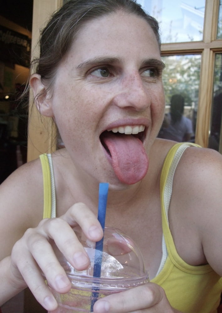 Tongues out 3
 #87557603