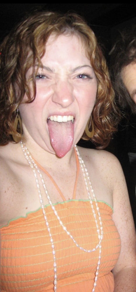 Tongues out 3
 #87557621