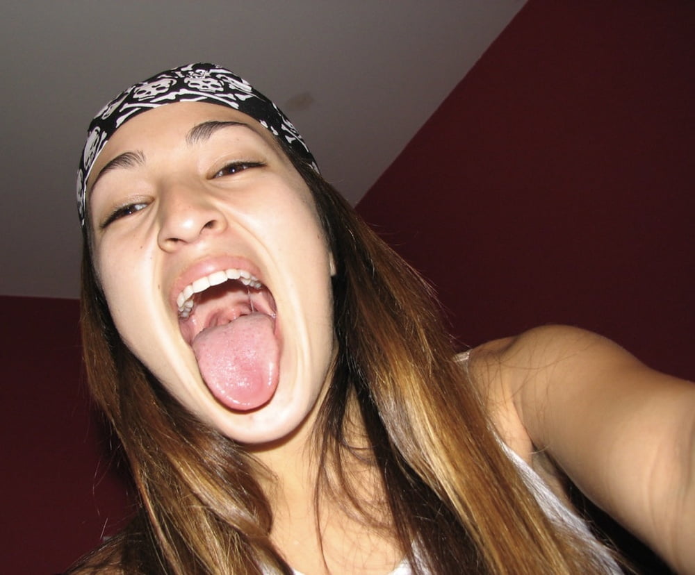 Tongues out 3
 #87557630