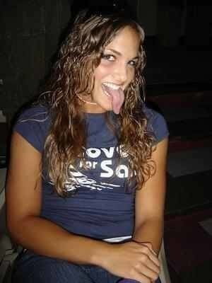 Tongues out 3
 #87557701