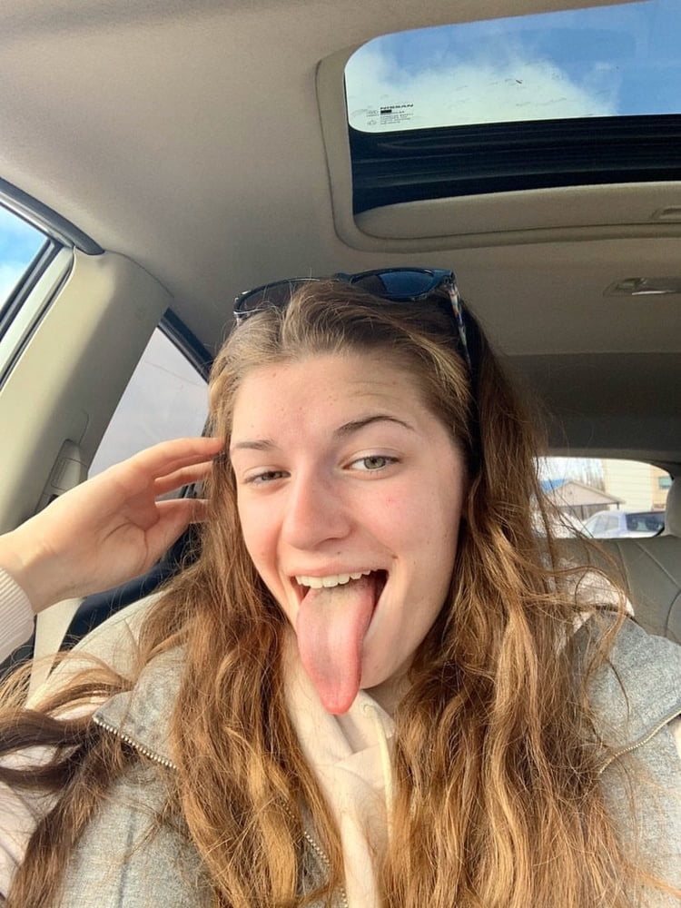 Tongues out 3
 #87557716