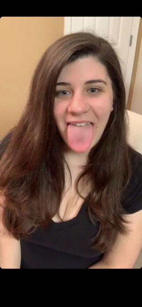 Tongues out 3
 #87557725