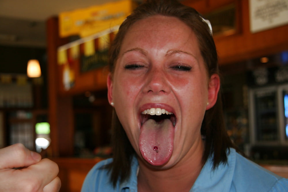 Tongues out 3
 #87557748