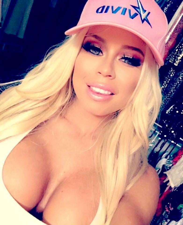 Sexy women #200
 #92988227