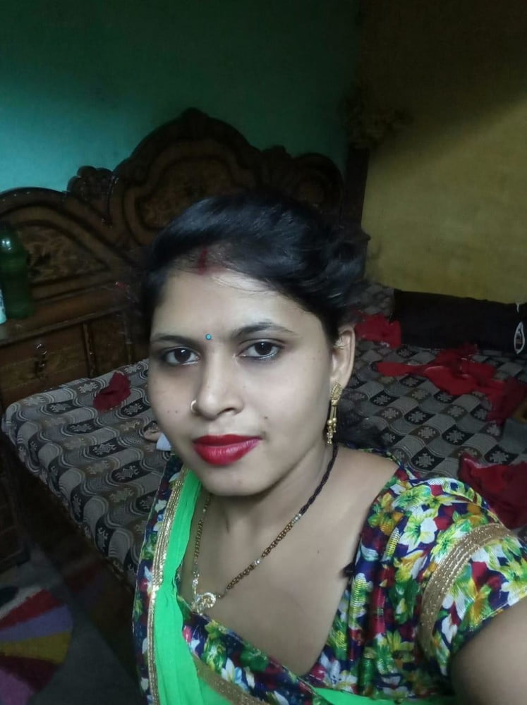 Desi ragazza
 #82206423