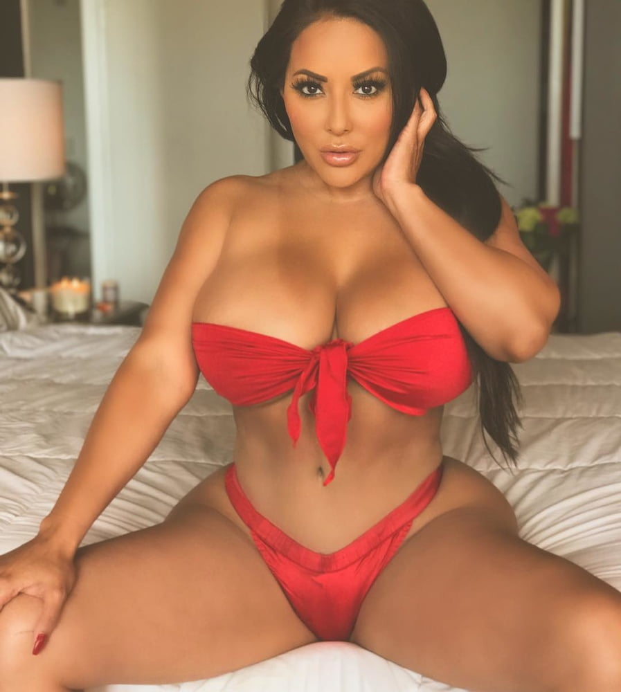 Kiara Mia Hot Latina Mature Big Butt Porn Star #95040937
