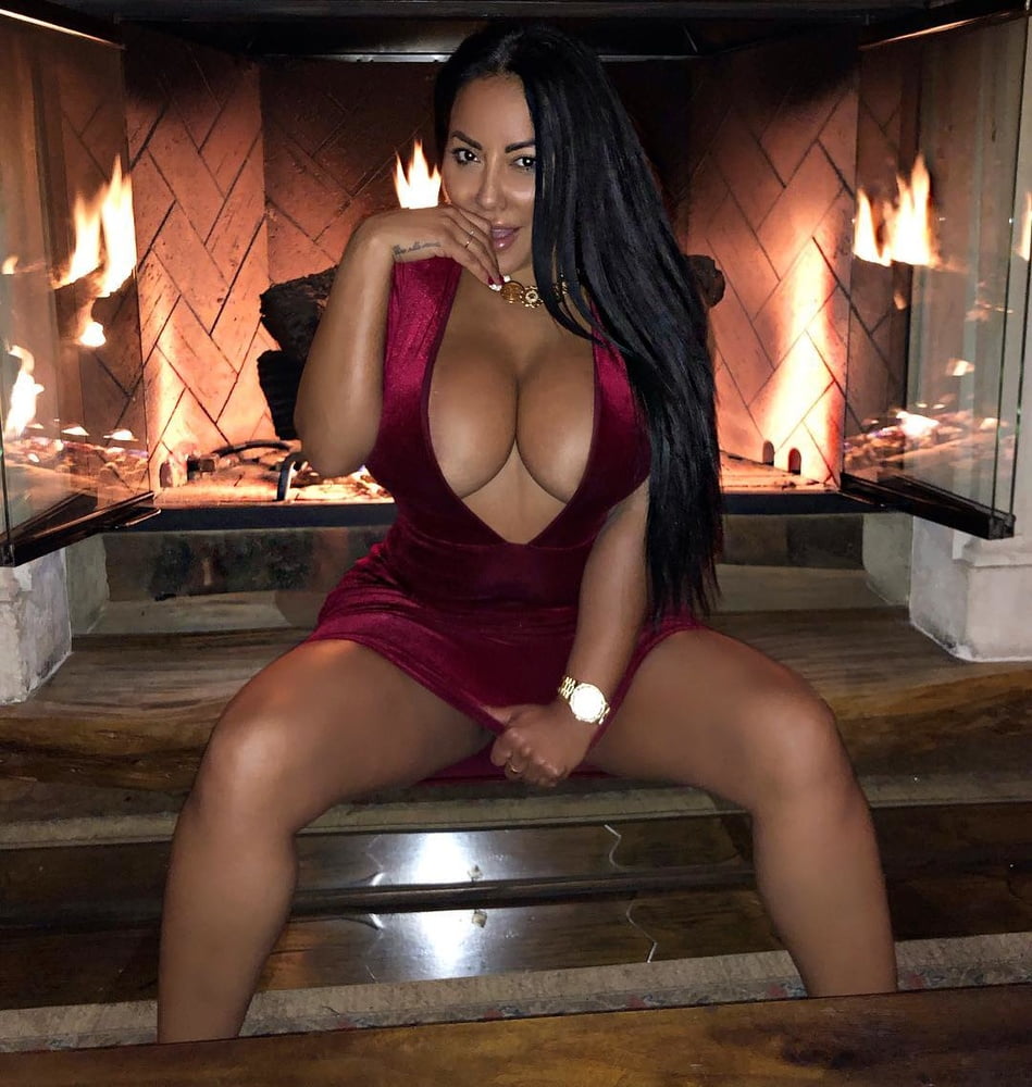 Kiara Mia Hot Latina Mature Big Butt Porn Star #95041329