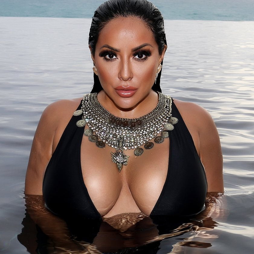 Kiara Mia Hot Latina Mature Big Butt Porn Star #95041472