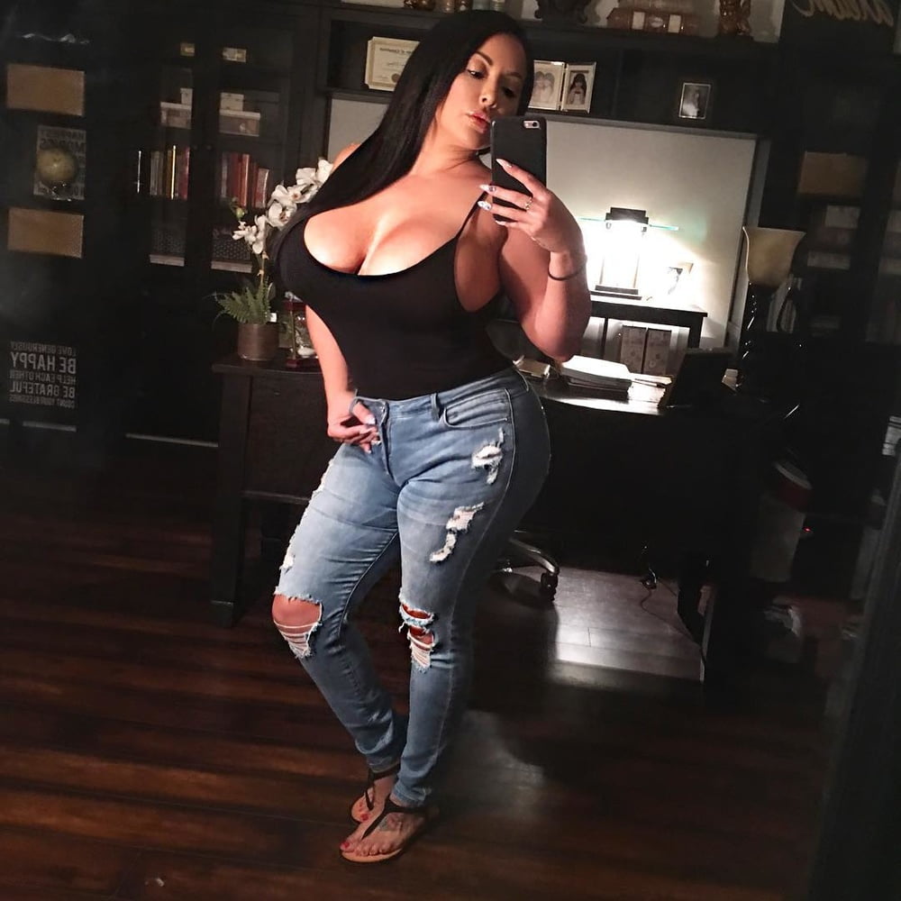 Kiara Mia Hot Latina Mature Big Butt Porn Star #95041512