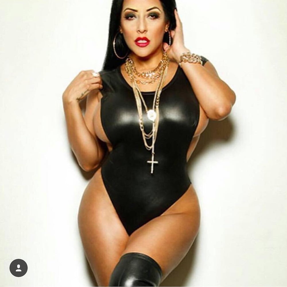 Kiara Mia Hot Latina Mature Big Butt Porn Star #95041576