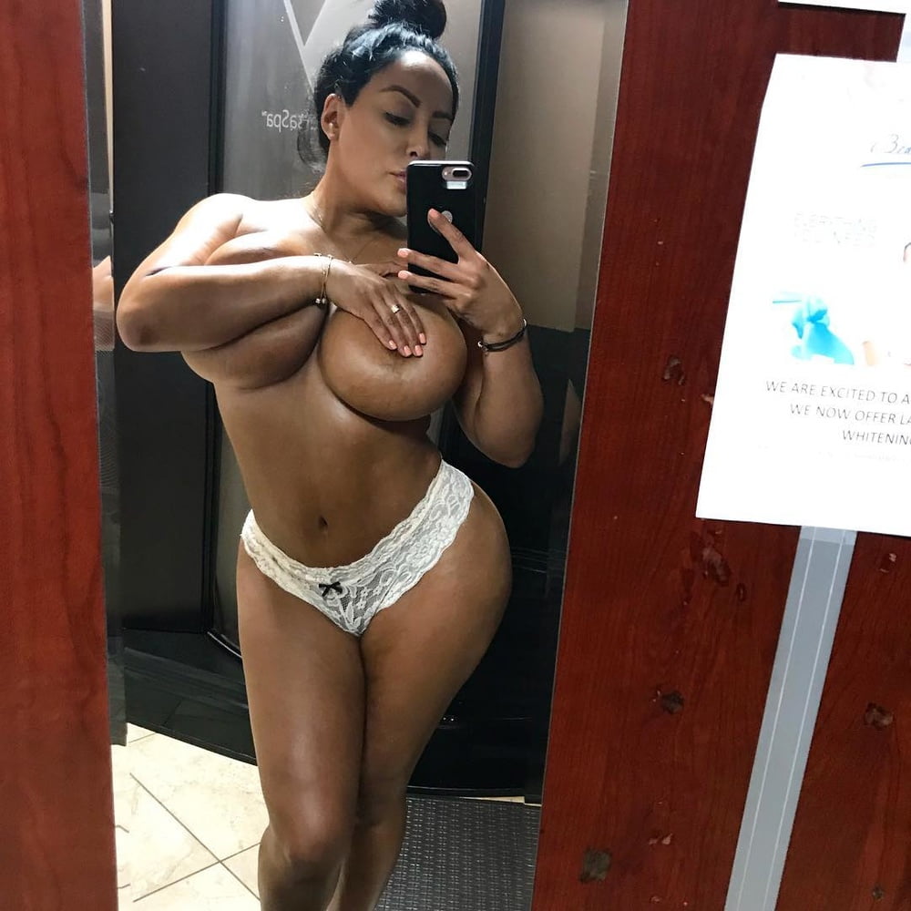 Kiara Mia Hot Latina Mature Big Butt Porn Star #95042022