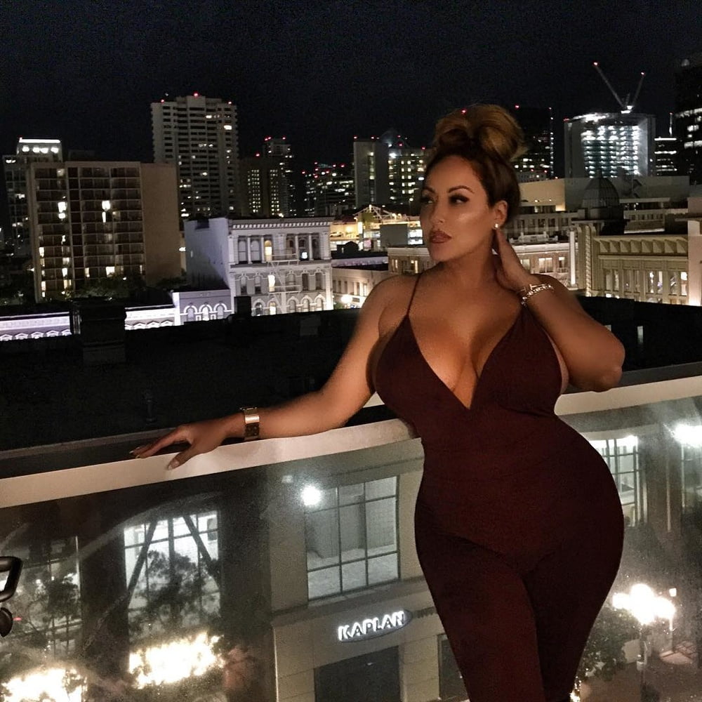 Kiara Mia Hot Latina Mature Big Butt Porn Star #95042209