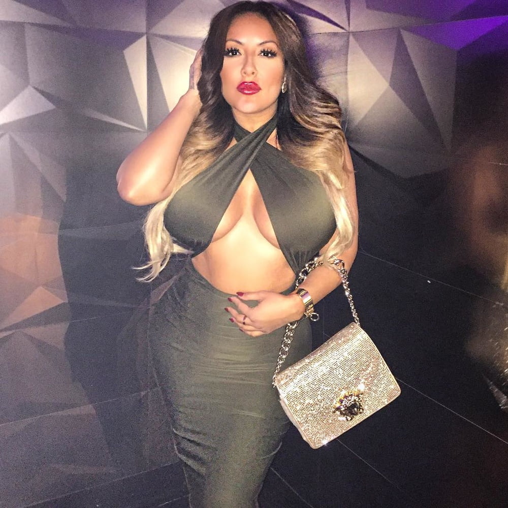 Kiara Mia Hot Latina Mature Big Butt Porn Star #95042416