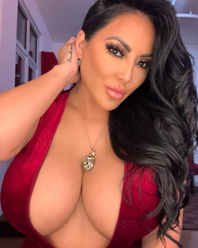 Kiara Mia Hot Latina Mature Big Butt Porn Star #95042504