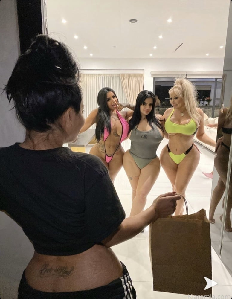 Kiara Mia Hot Latina Mature Big Butt Porn Star #95042826