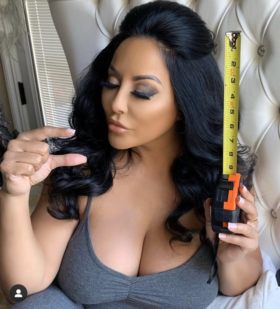 Kiara Mia Hot Latina Mature Big Butt Porn Star #95043055