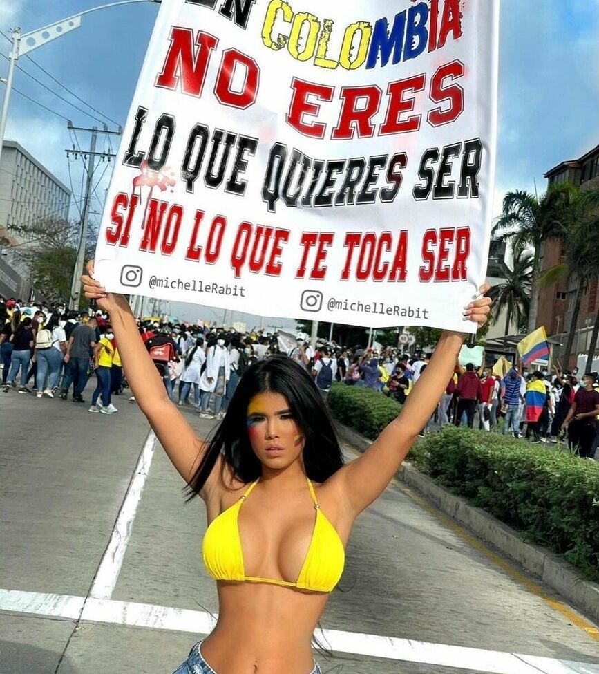 Michelleerabbit desnuda #109315643