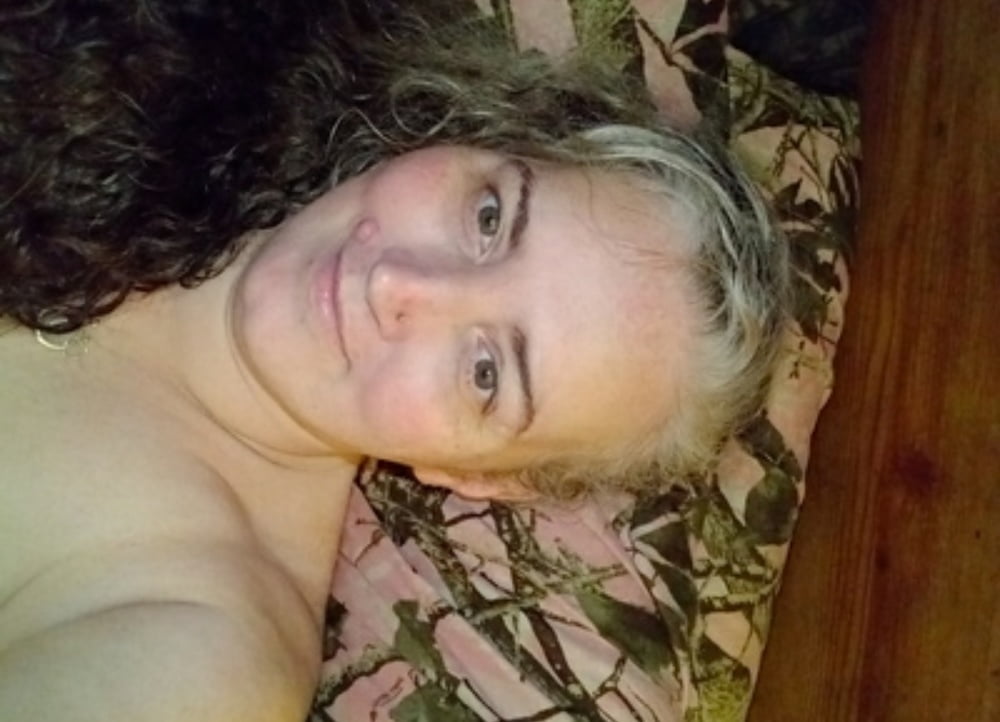 Hor entblößte Milf
 #92357817