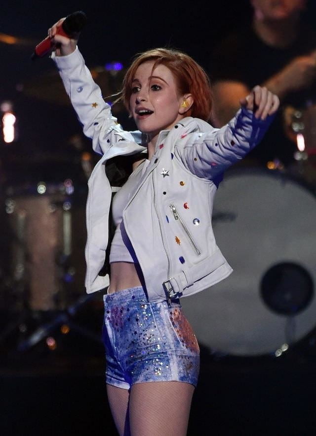 Hayley Williams Mega pic dump #93162348