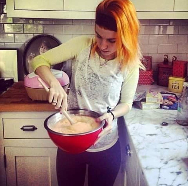 Hayley Williams Mega pic dump #93162683