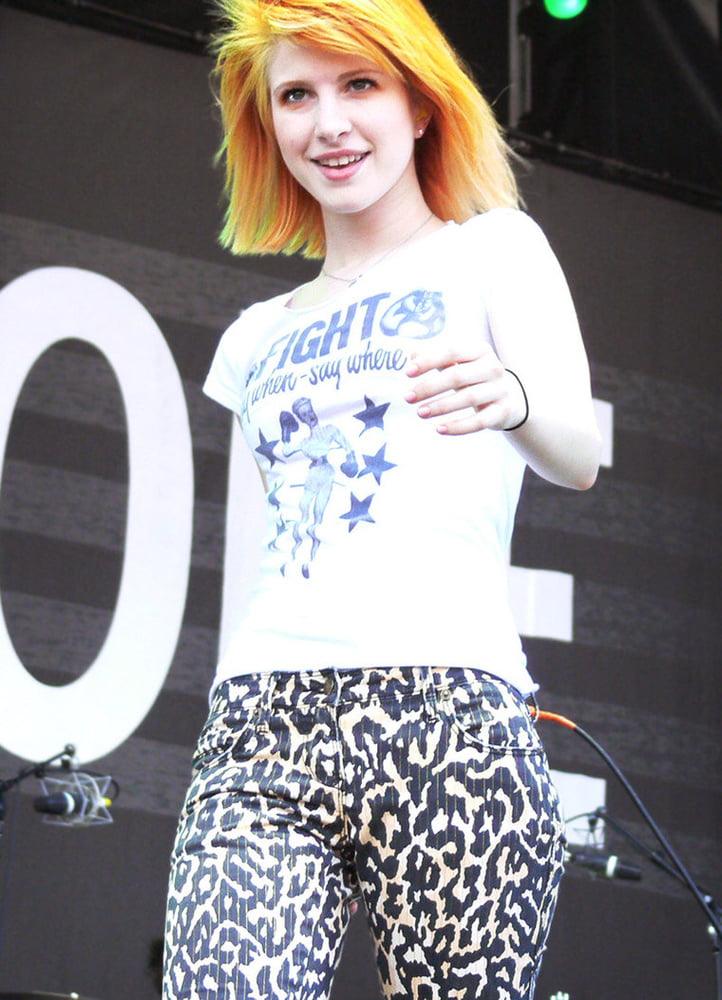 Hayley williams mega pic dump
 #93163002