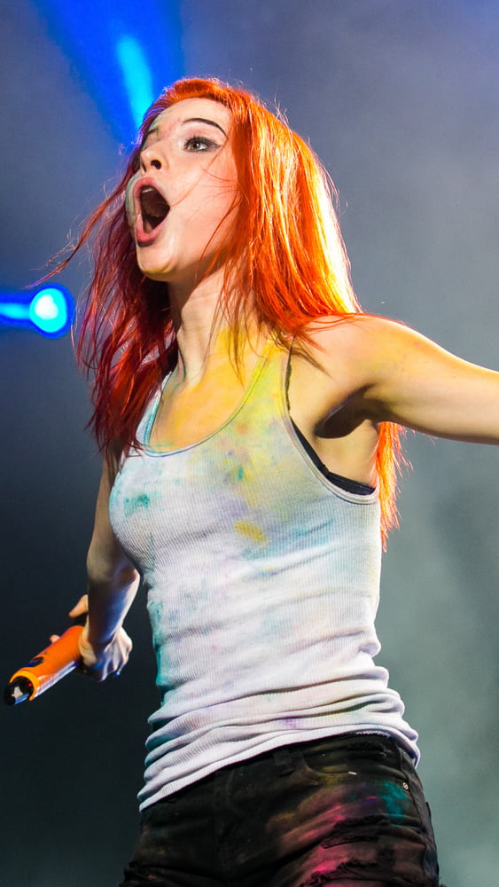 Hayley williams mega pic dump
 #93163022